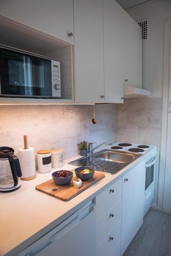 Kotoisa & Tyylikaes Keskusta-Asunto Neljaelle! Appartement Tampere Buitenkant foto