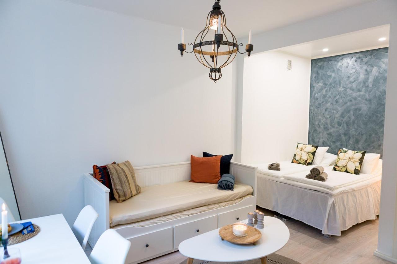 Kotoisa & Tyylikaes Keskusta-Asunto Neljaelle! Appartement Tampere Buitenkant foto