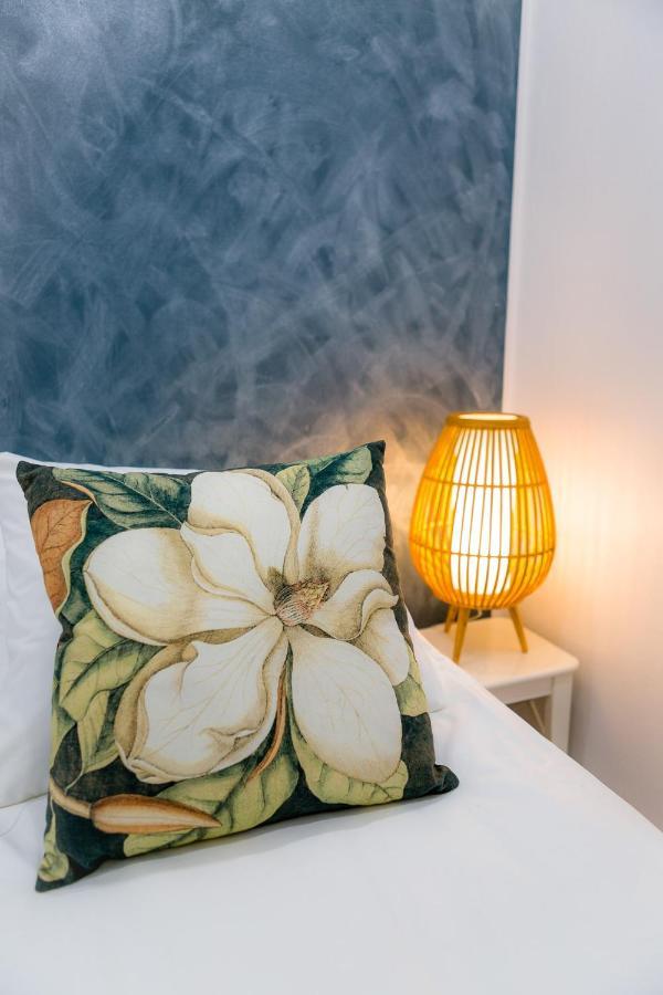Kotoisa & Tyylikaes Keskusta-Asunto Neljaelle! Appartement Tampere Buitenkant foto